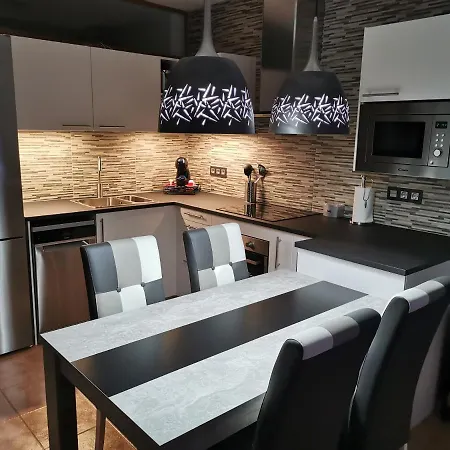 Apartment Loft Romantic Ca L'enric Vique-baix Emporda Regencos